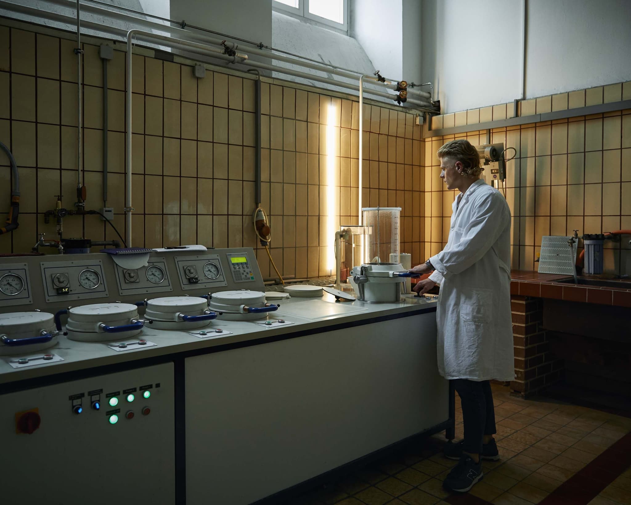 The Soft Strength of MATTR™: How Revoltech Bridges Algae Biology with Textile Innovation