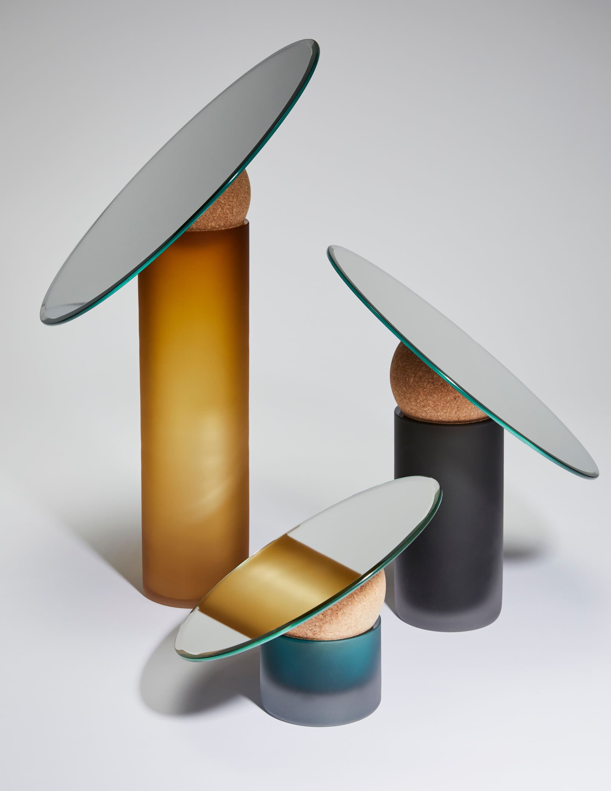 Astra table mirror by Clémence Birot
