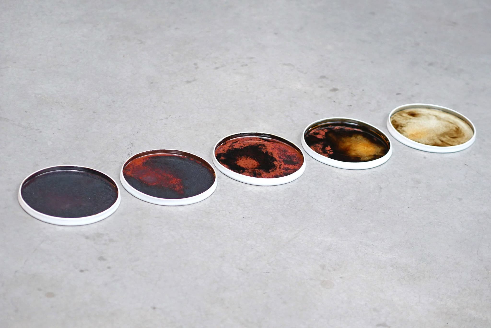 Agne Kucerenkaite explores incorporating metal waste into glass, textiles, and ceramics